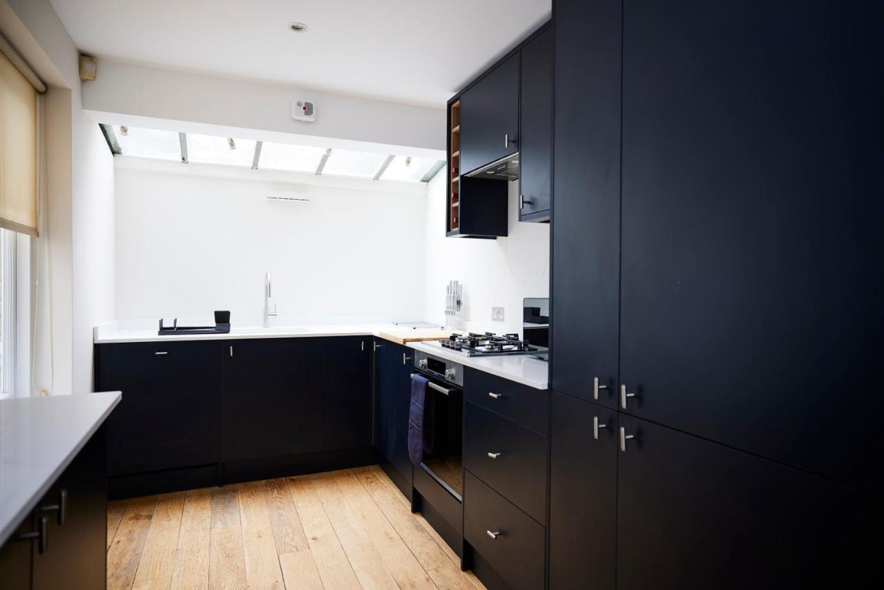 The South Kensington Wonder - Trendy 3Bdr House With Garden Apartment Londra Exterior foto