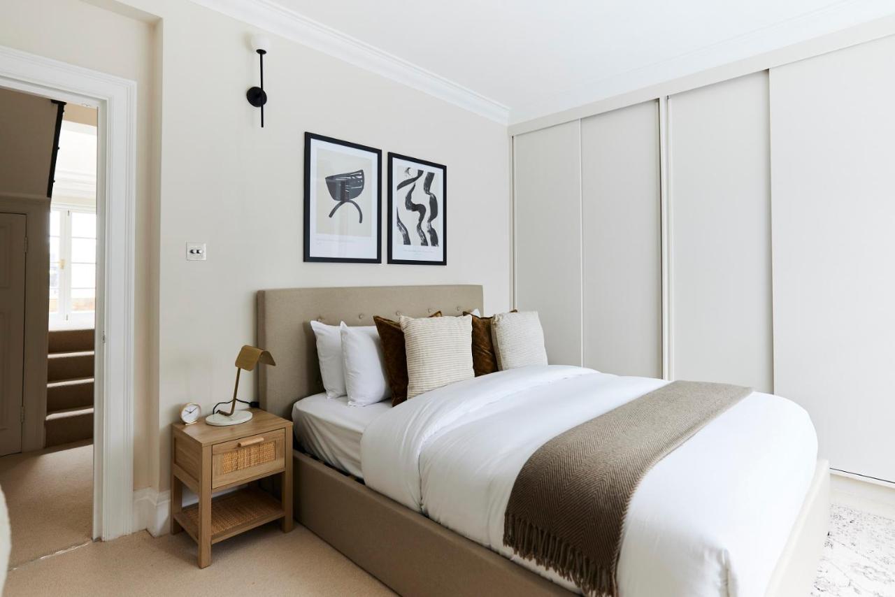 The South Kensington Wonder - Trendy 3Bdr House With Garden Apartment Londra Exterior foto